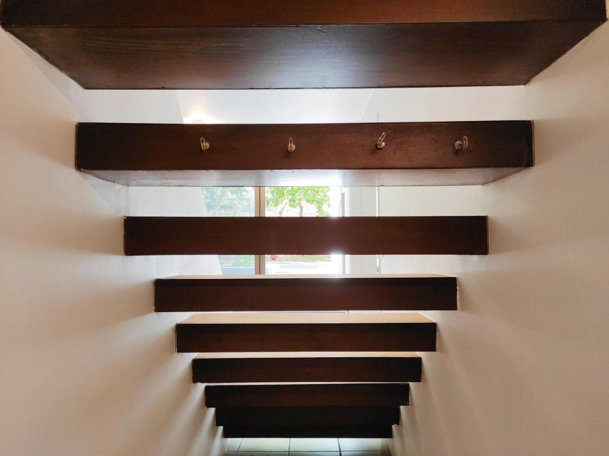 Αρχιτεκτονικό Loft Με Ιδιωτικό Κήπο Apartment Heraklion  Exterior photo